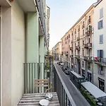 Easylife - Sofisticato Monolocale Con Terrazzino Nel Cuore Di Porta Venezia